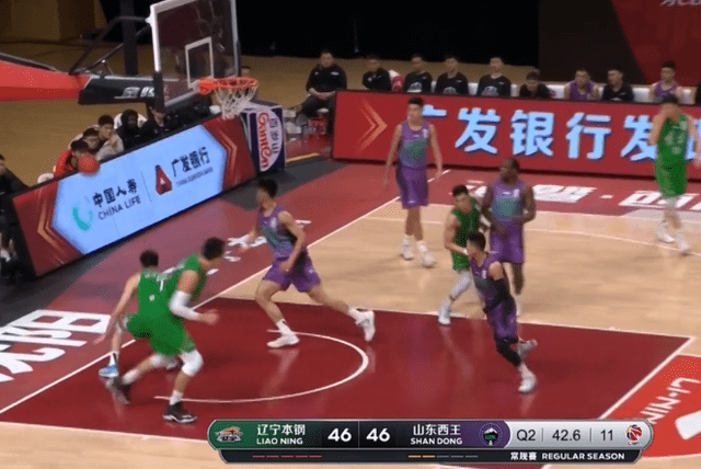  球场暴力事件频发，足协重拳整治赛风赛纪