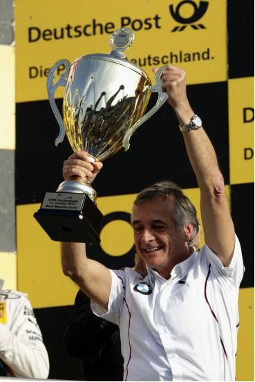 老牌强队强势回归,电竞豪门重夺桂冠