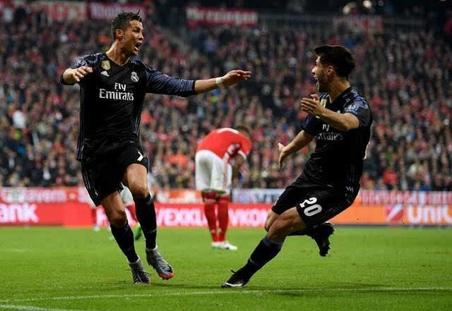  皇马客场逆转巴萨，国家德比演绎经典战役